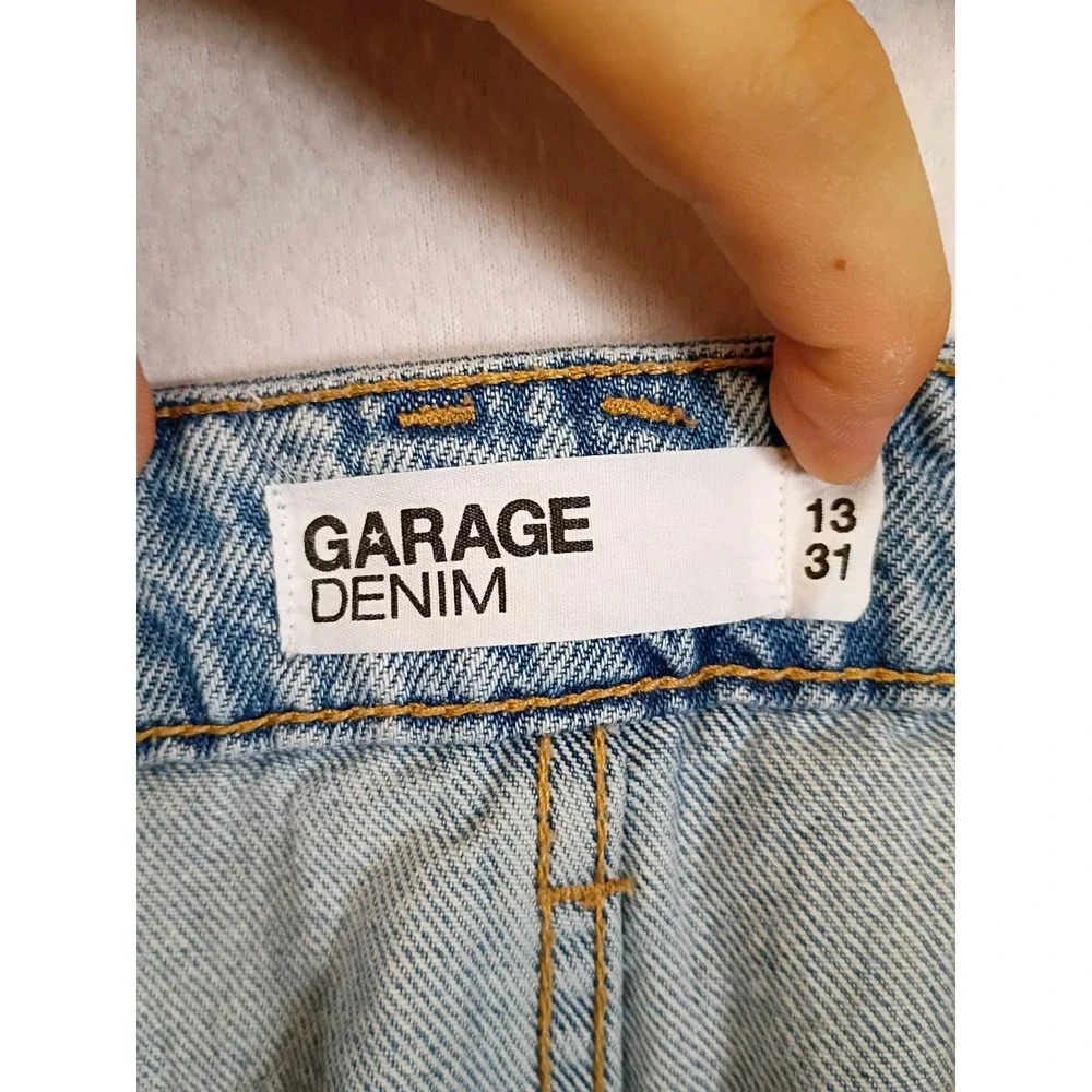 Garage slip into